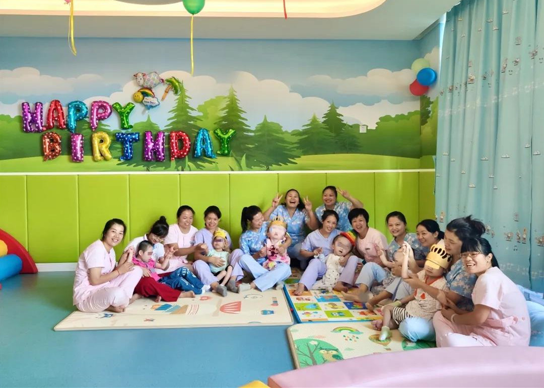 6.1公益行动｜守护重症孤儿 共绘爱的彩虹