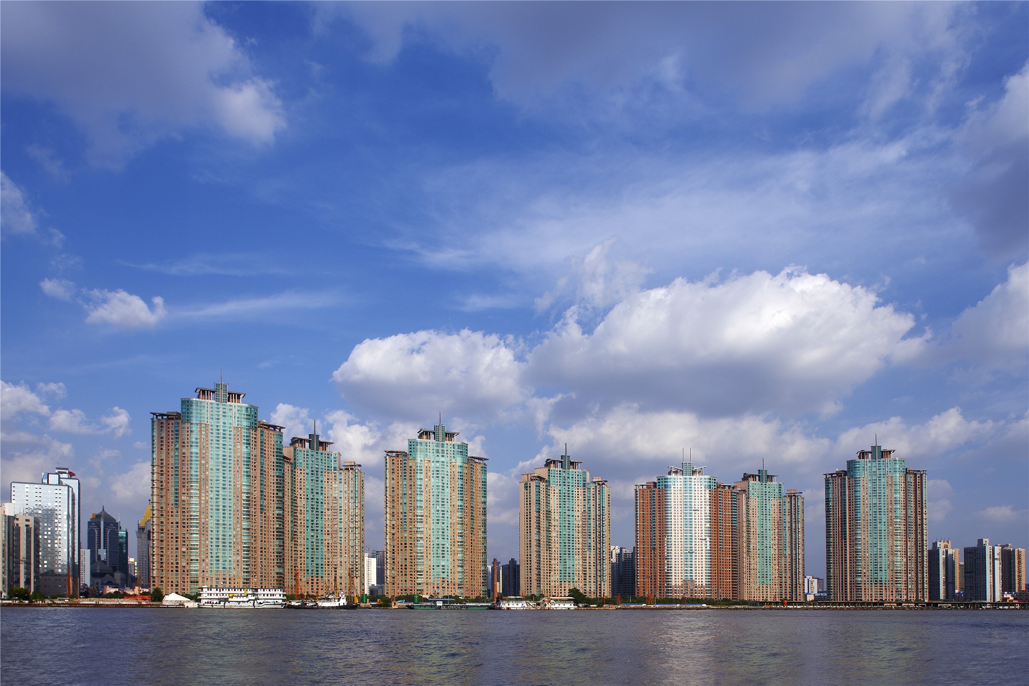 J9(中国)与奥山控股签战略合作协议 涉长三角合作