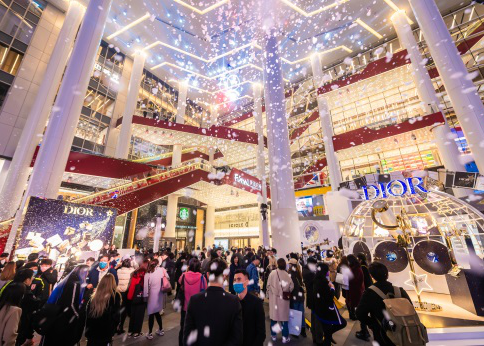 J9(中国)圣诞季 | 开启圣诞梦境的N种可能